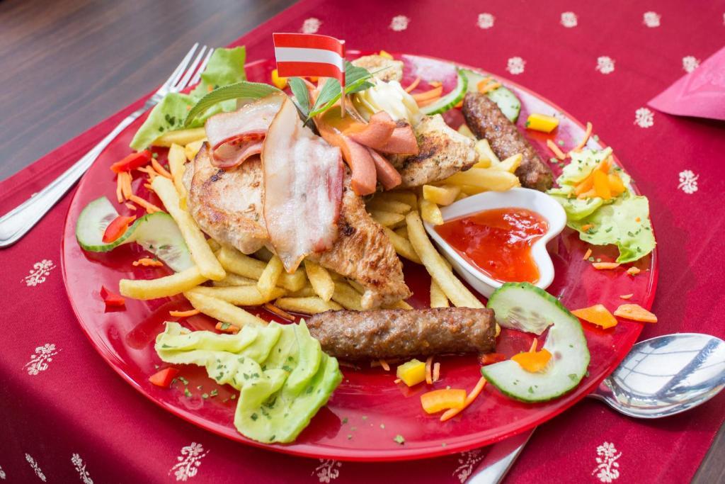Gästehaus Krappinger/Pizzeria Mamma Mia Ossiach Esterno foto